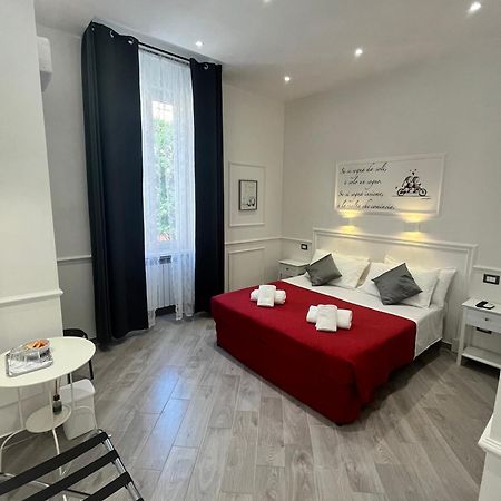 Domus Giordano Hotel Roma Ngoại thất bức ảnh
